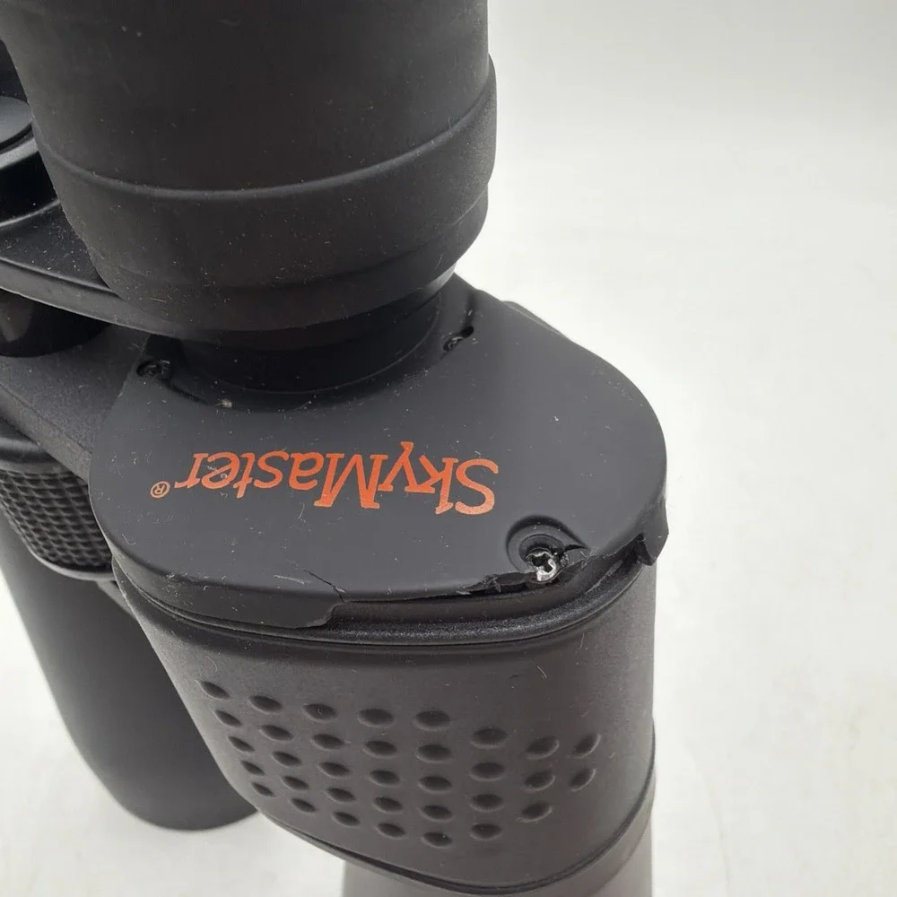Celestron SkyMaster 15x70mm Binocular - Black